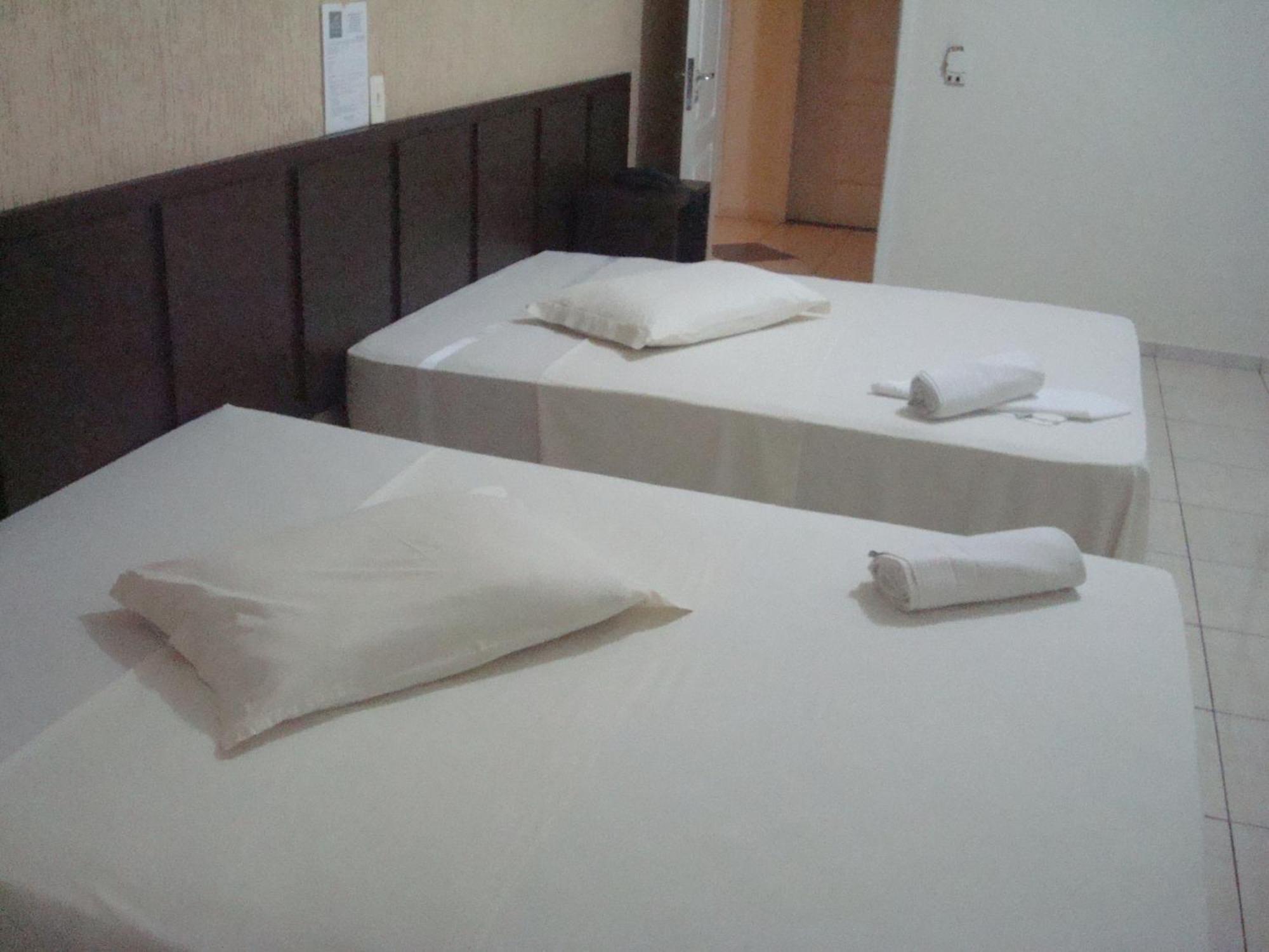 Hotel Maestro Express Toledo Δωμάτιο φωτογραφία